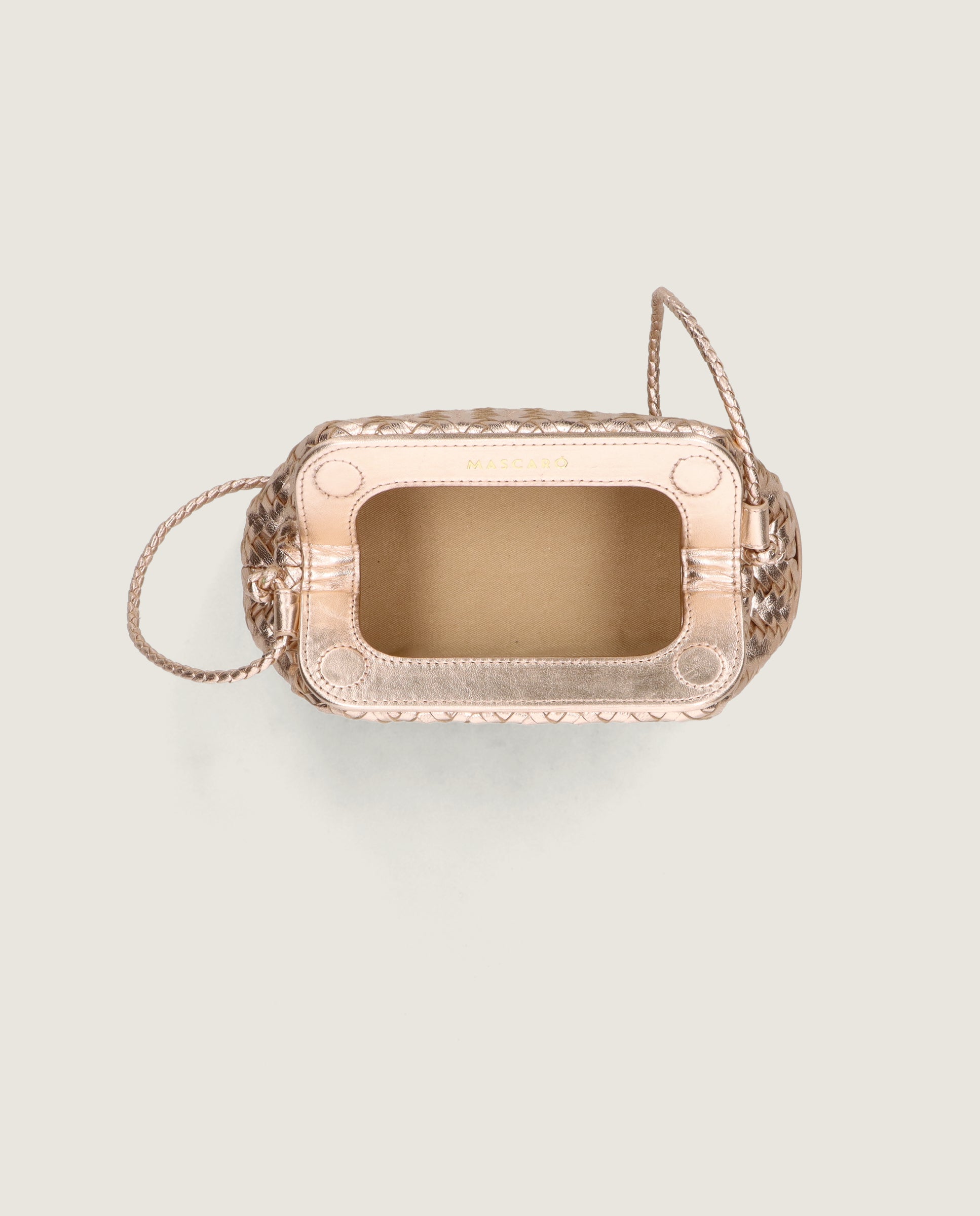 Clutch aus nudefarbenem und goldfarbenem Leder