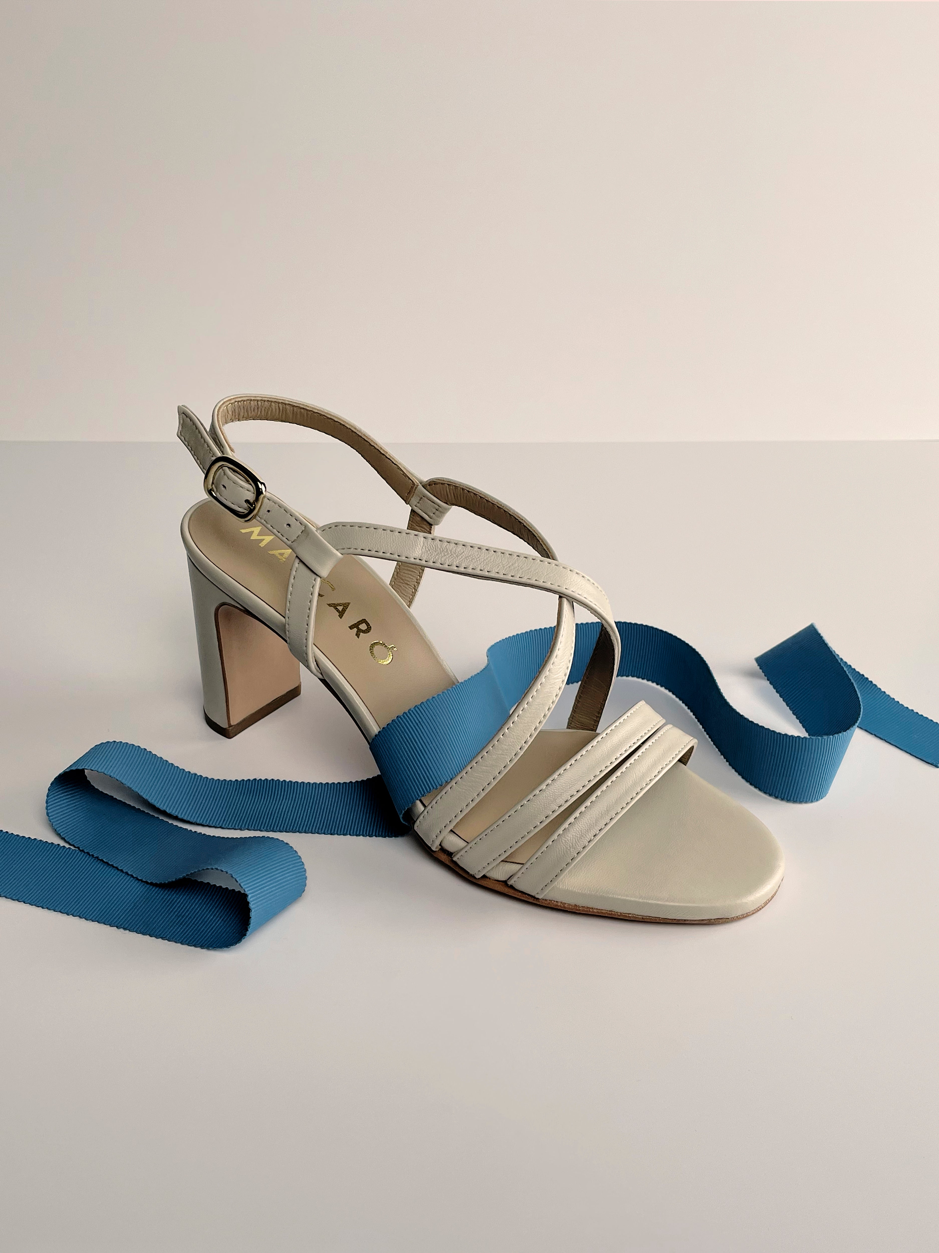 Vista alternativa de Sandalias Maria Blancos Piel por Mascaro