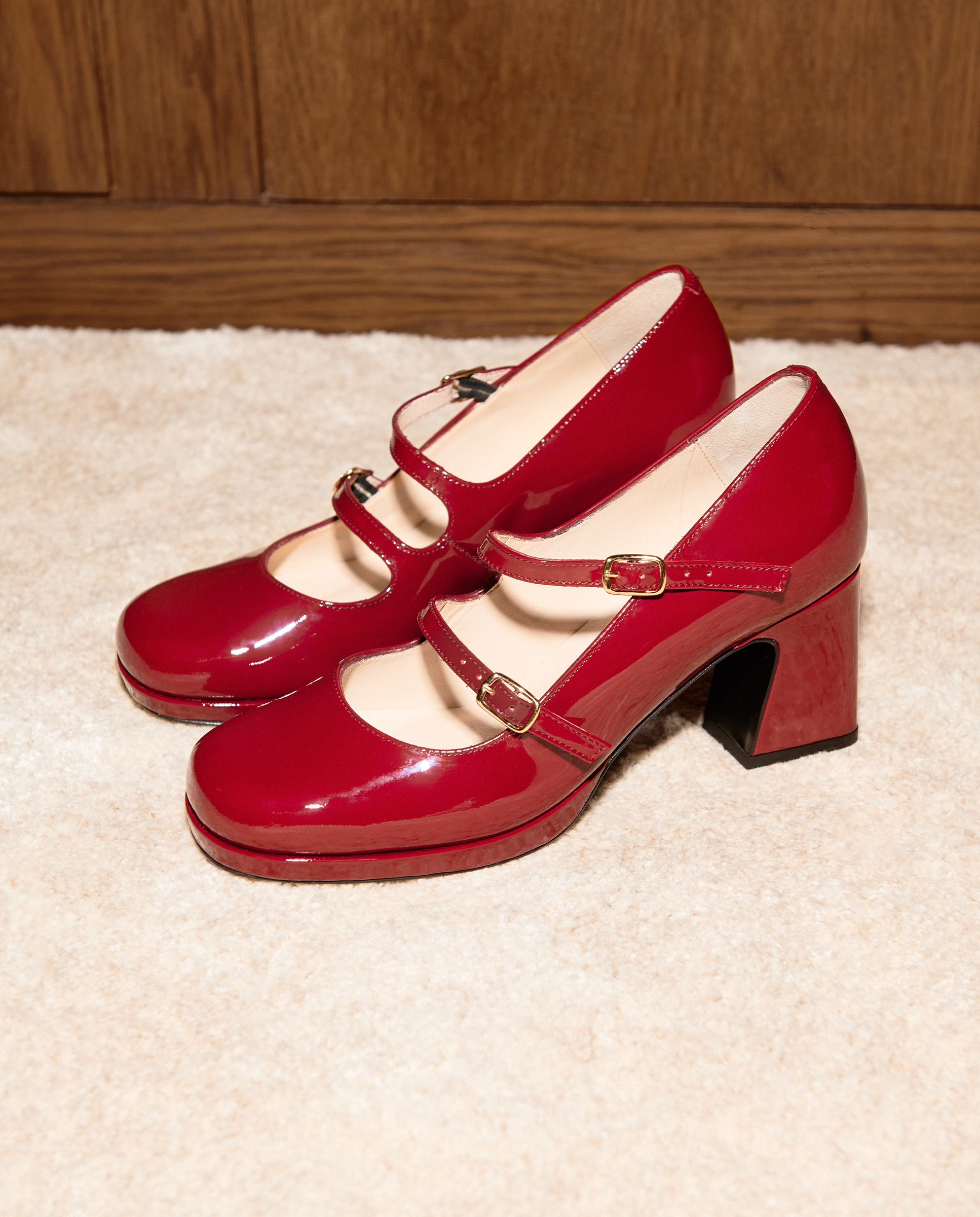 Salon Talia Rojos Charol